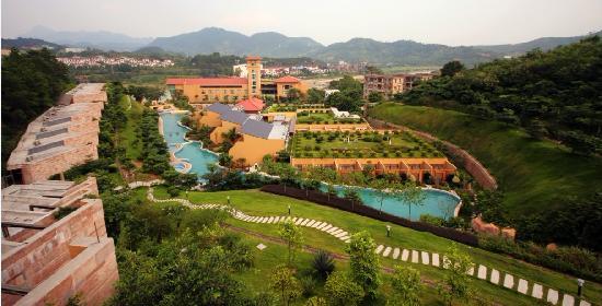 Valley View Hotspring Resort (Гуанчжоу, Китай)