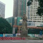 Guangzhou Liberation Statue - Гуанчжоу